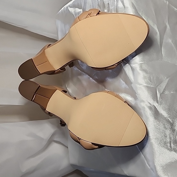 NIB- Madden Girl Quilted Barbie Cafe/Latte Colored Sandal - Picture 5 of 8